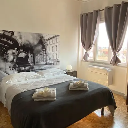 Del Viaggiatore 3* Sarzana