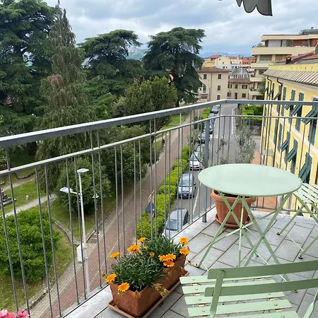Del Viaggiatore * Sarzana