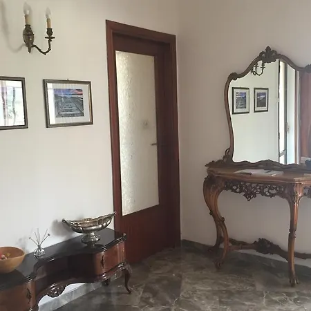 Alojamento de Acomodação e Pequeno-almoço Del Viaggiatore 3*