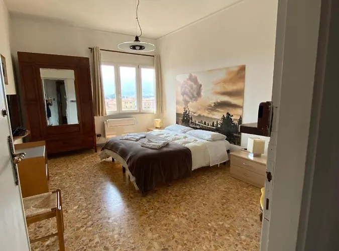 Del Viaggiatore 3* Sarzana